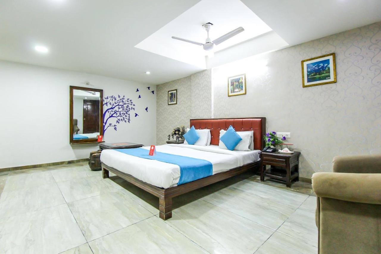 Hotel Seven Ahmedabad Eksteriør bilde