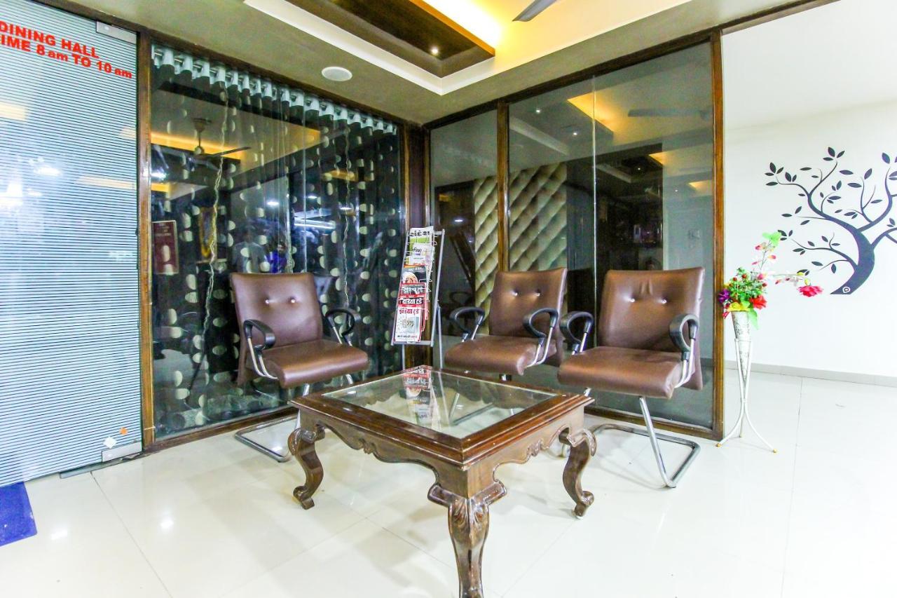 Hotel Seven Ahmedabad Eksteriør bilde