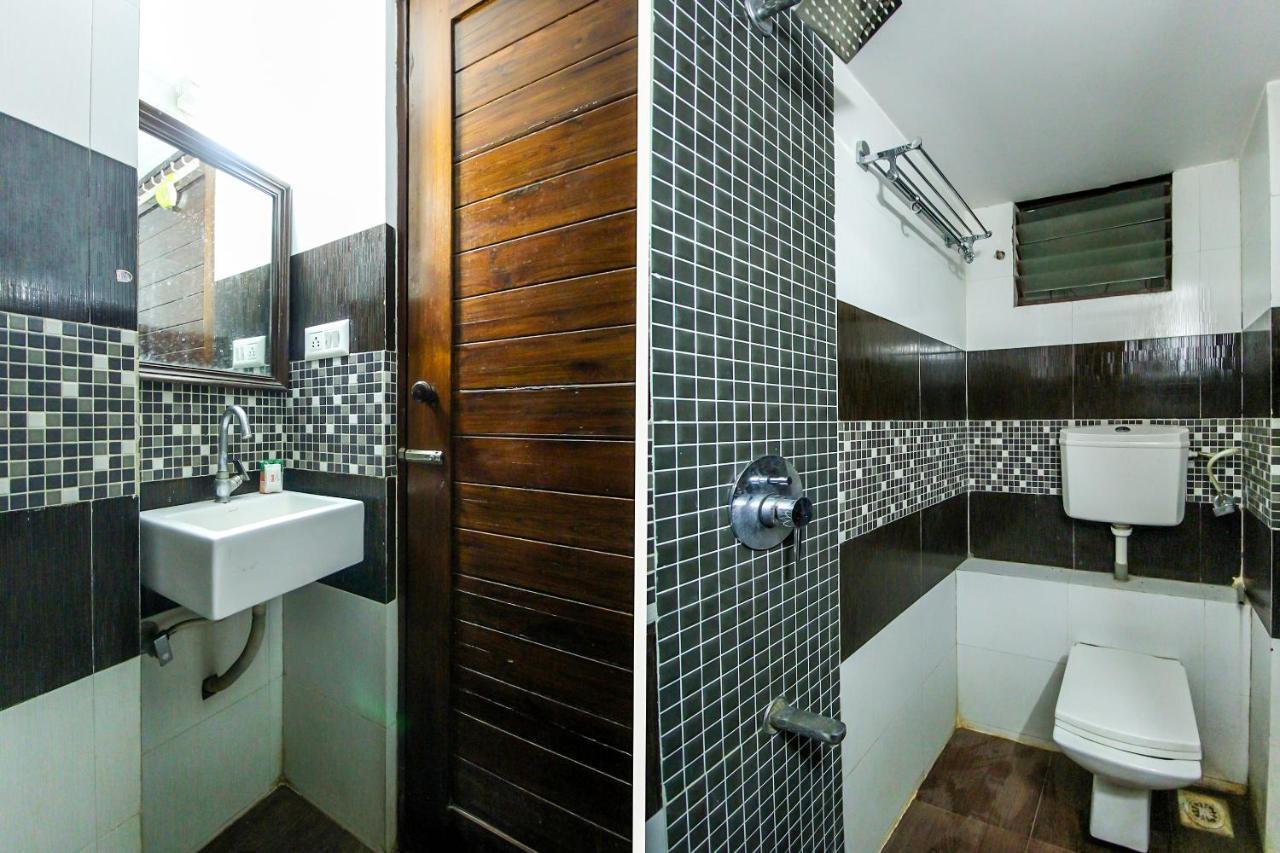 Hotel Seven Ahmedabad Eksteriør bilde