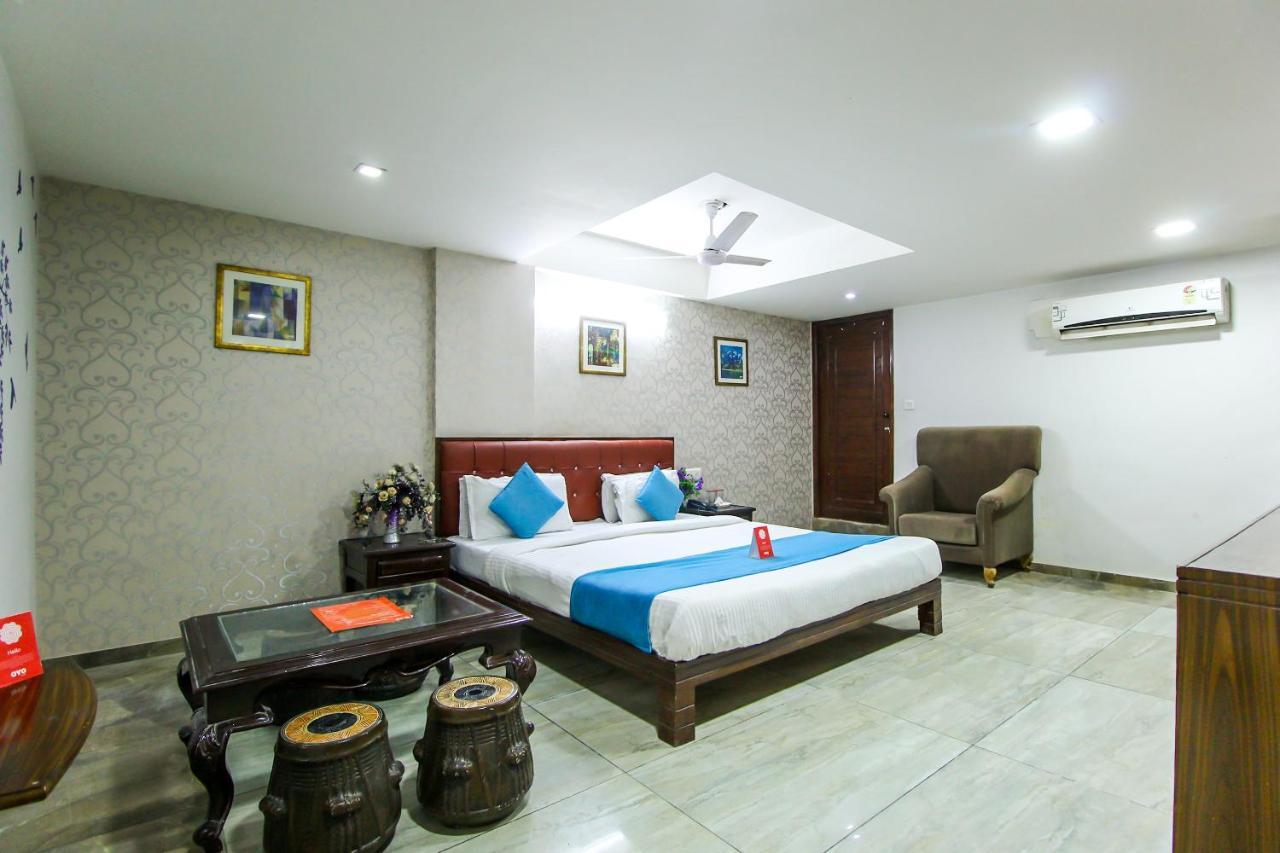 Hotel Seven Ahmedabad Eksteriør bilde