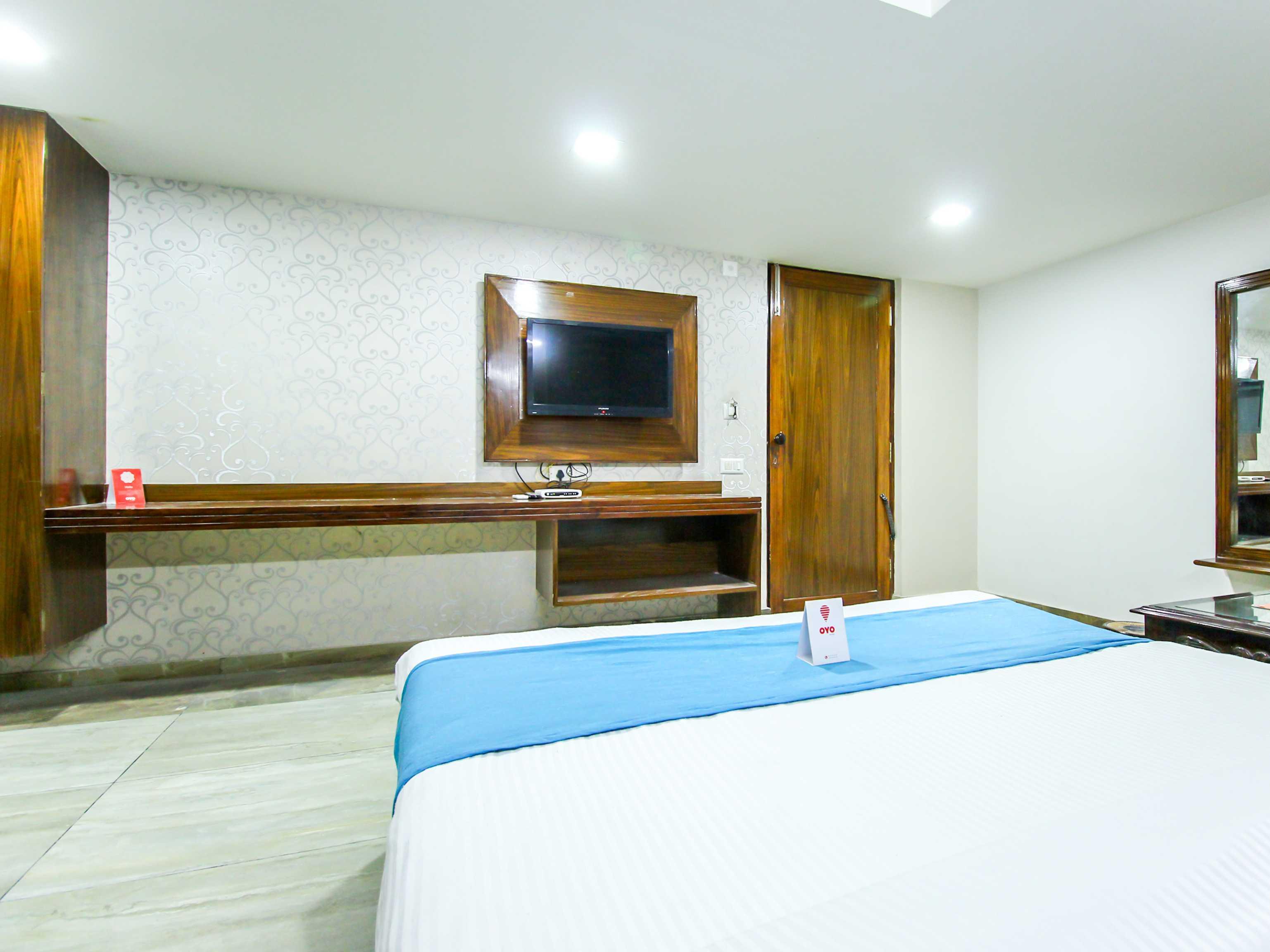 Hotel Seven Ahmedabad Eksteriør bilde