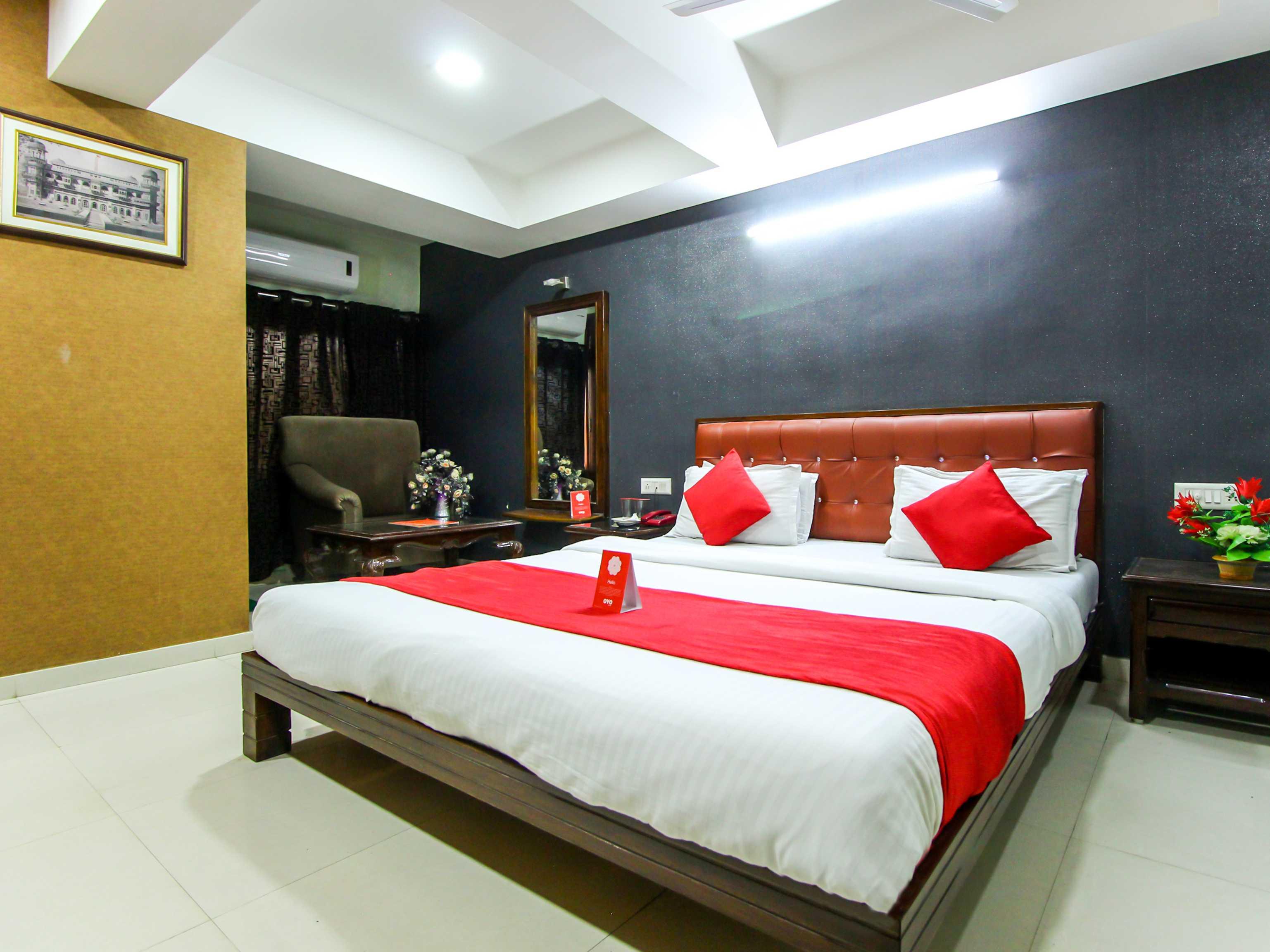 Hotel Seven Ahmedabad Eksteriør bilde