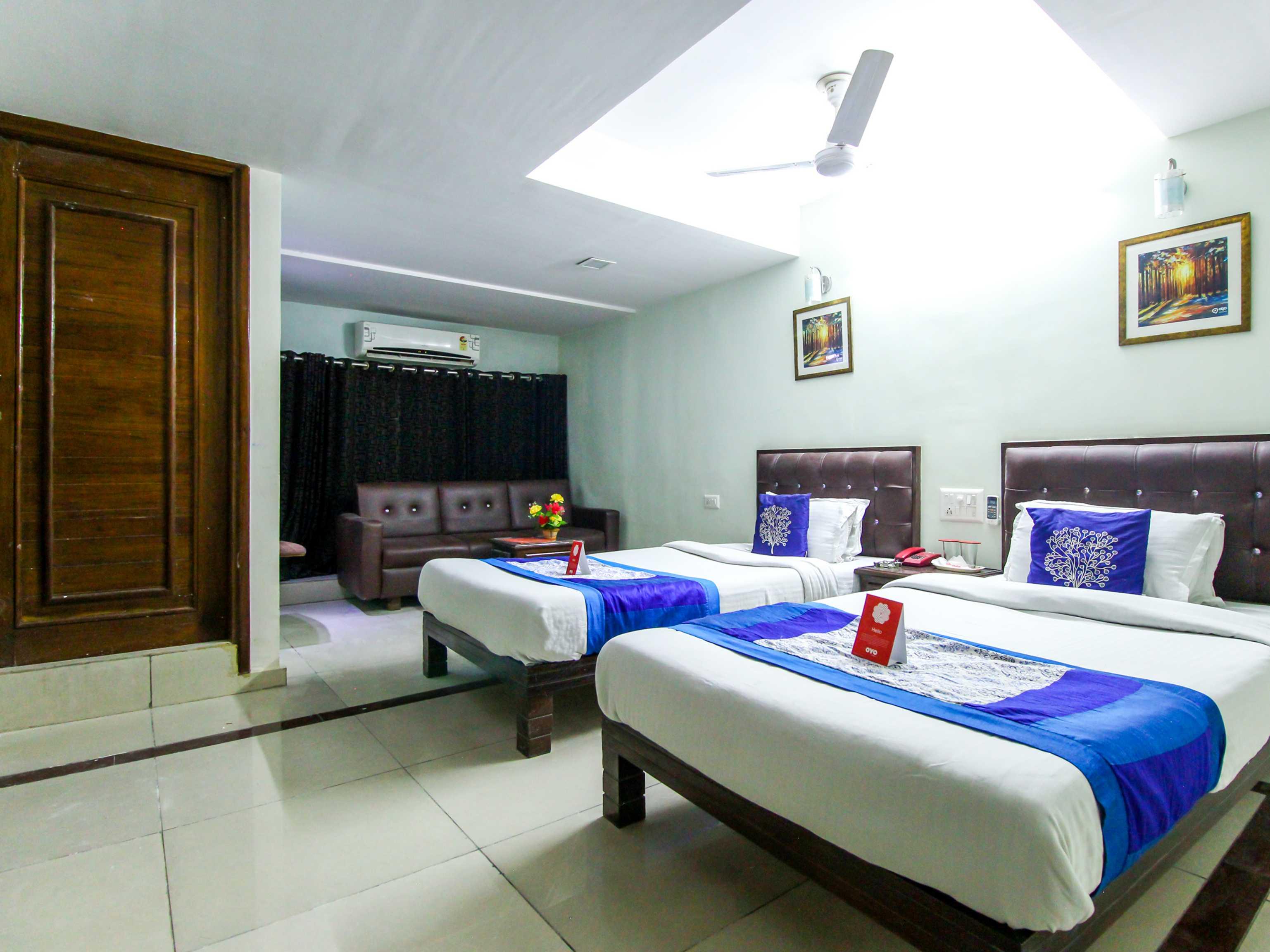 Hotel Seven Ahmedabad Eksteriør bilde