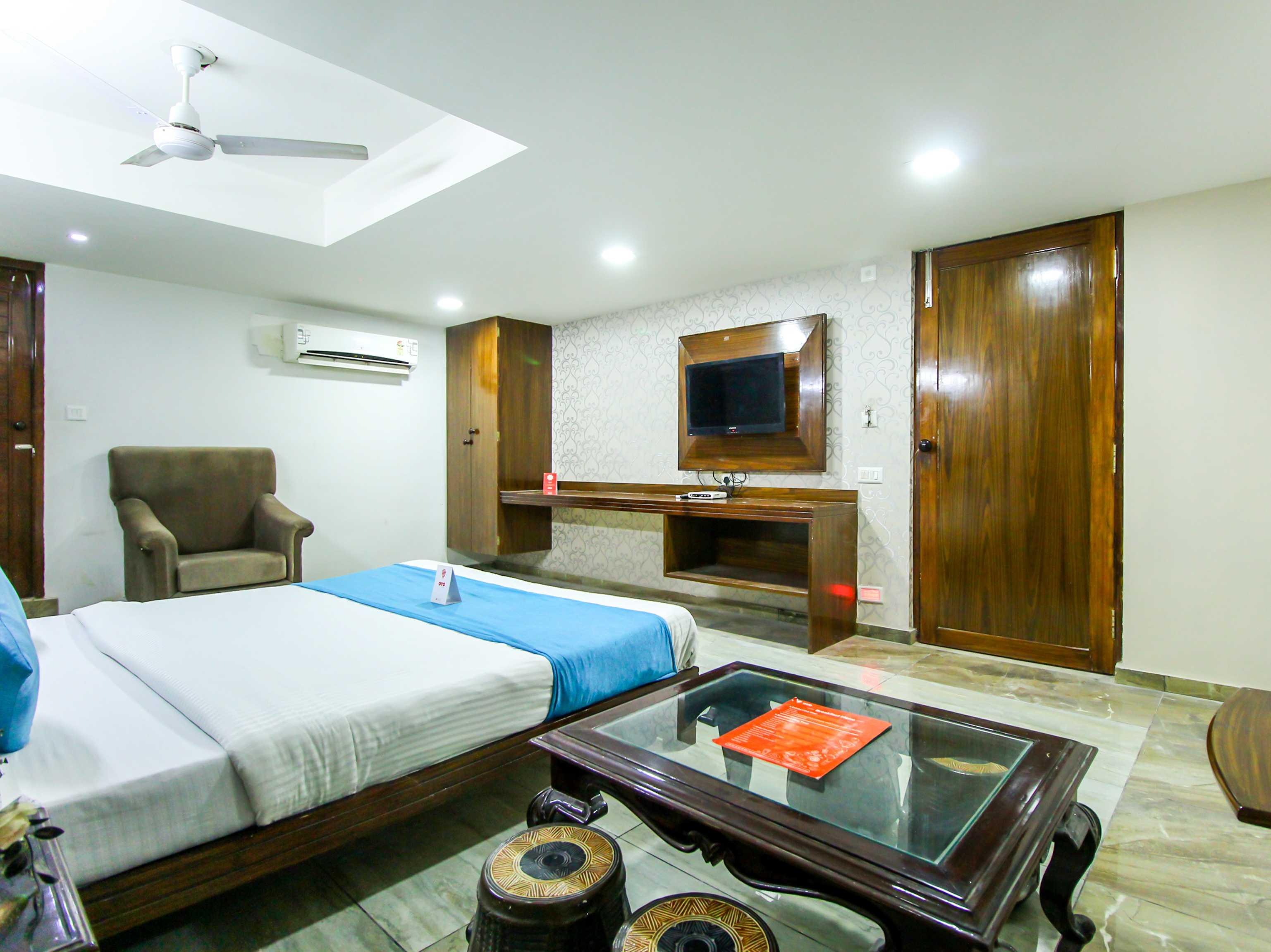 Hotel Seven Ahmedabad Eksteriør bilde