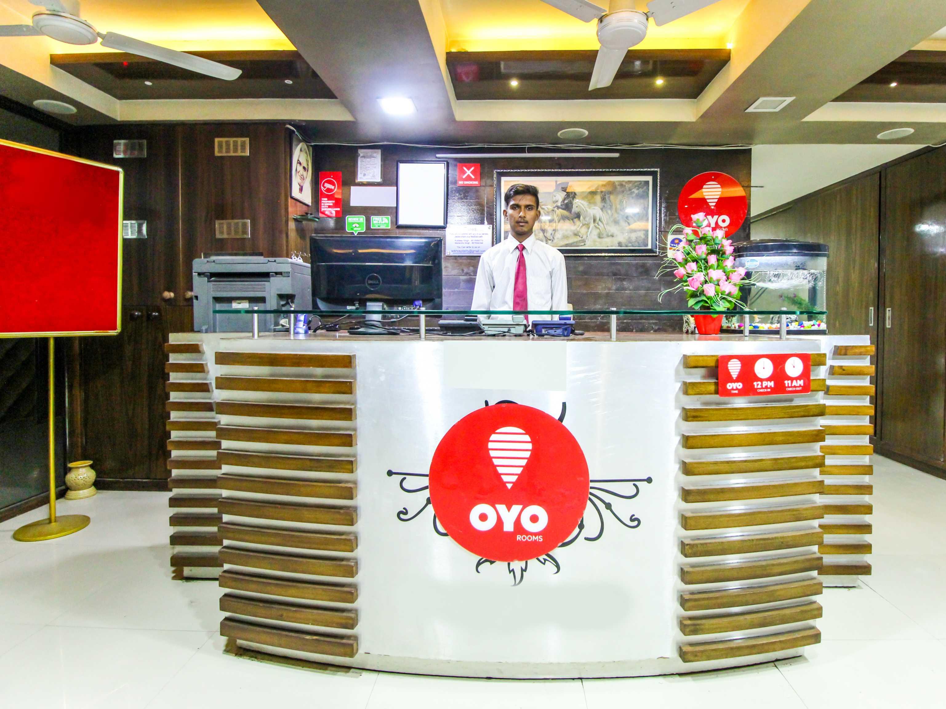 Hotel Seven Ahmedabad Eksteriør bilde